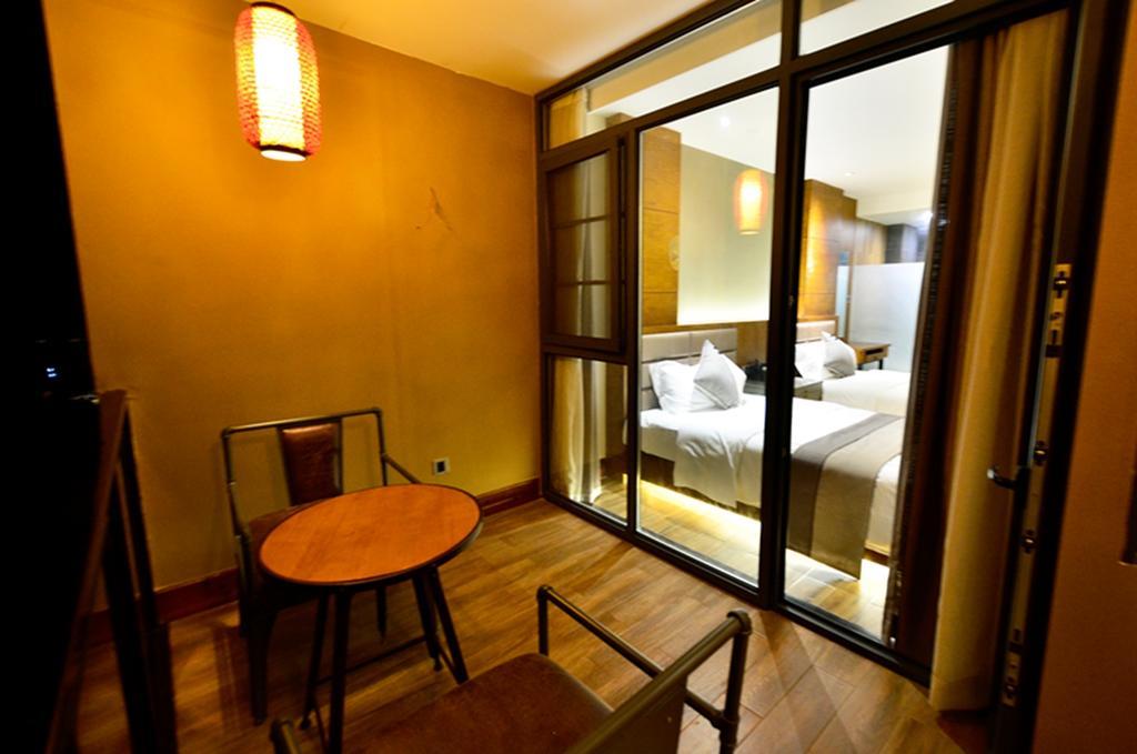 Ctn Li River Hotel Yangshuo Exterior foto